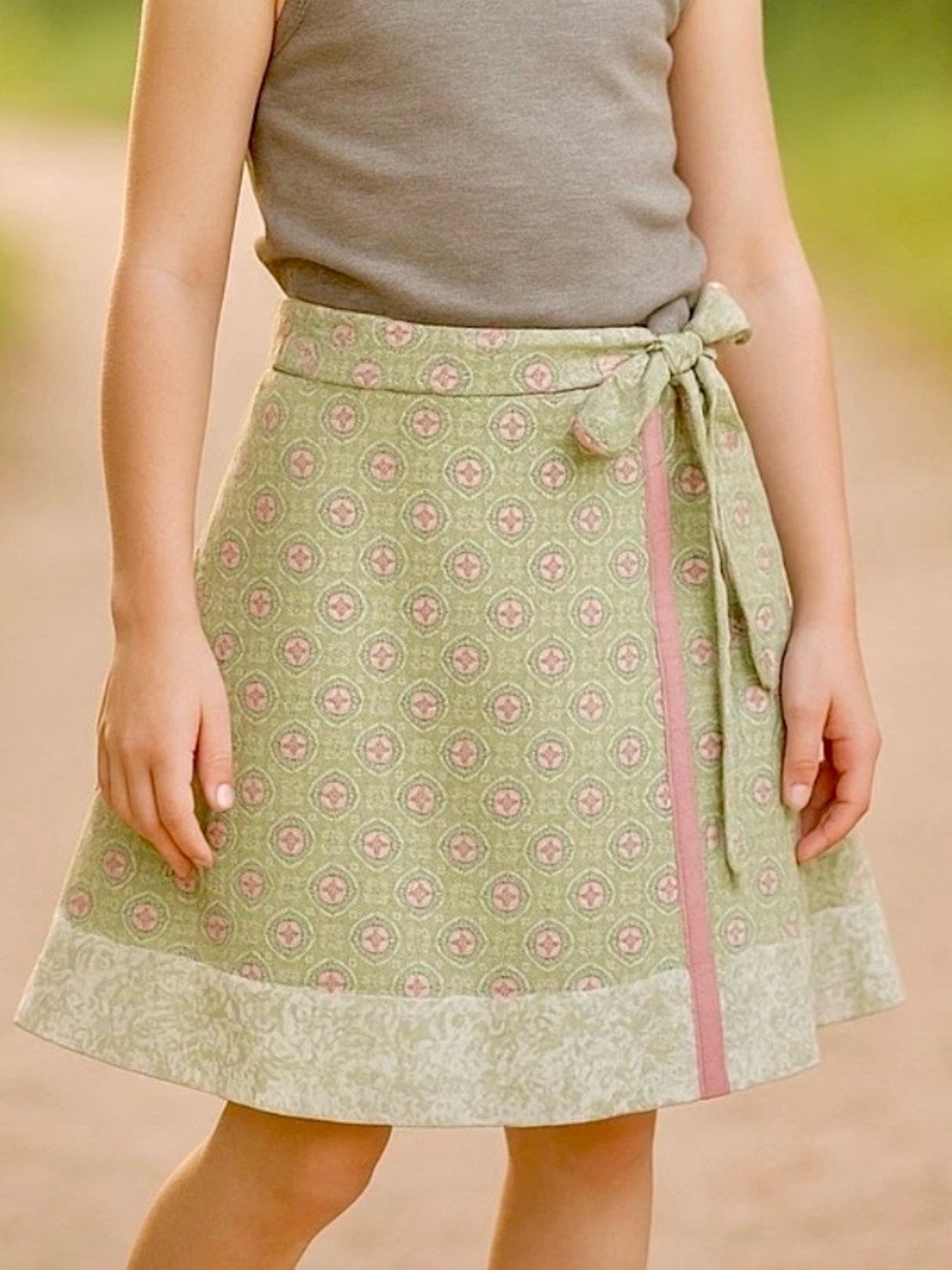 NWOT Matilda Jane Hotline Kayla Silky Side Wrap Skirt size 10 Girls